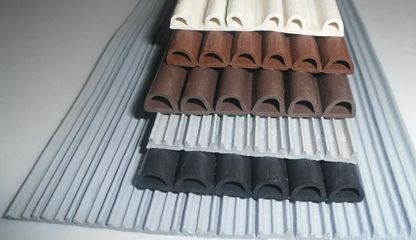 清河縣利佳橡膠制品 專業(yè)供應(yīng)門窗密封條，支持來(lái)圖來(lái)樣定制